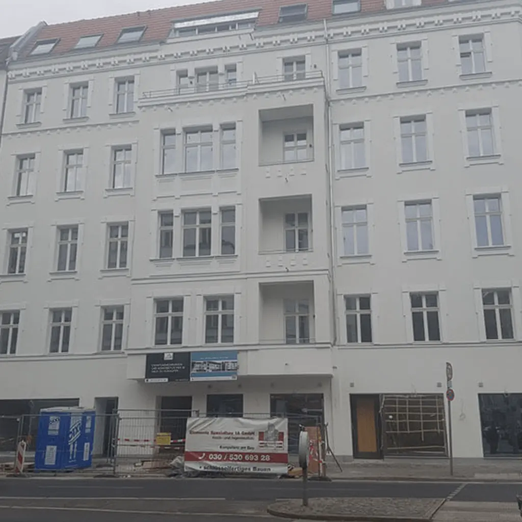 uhlandstrasse-33-74-10719-berlin